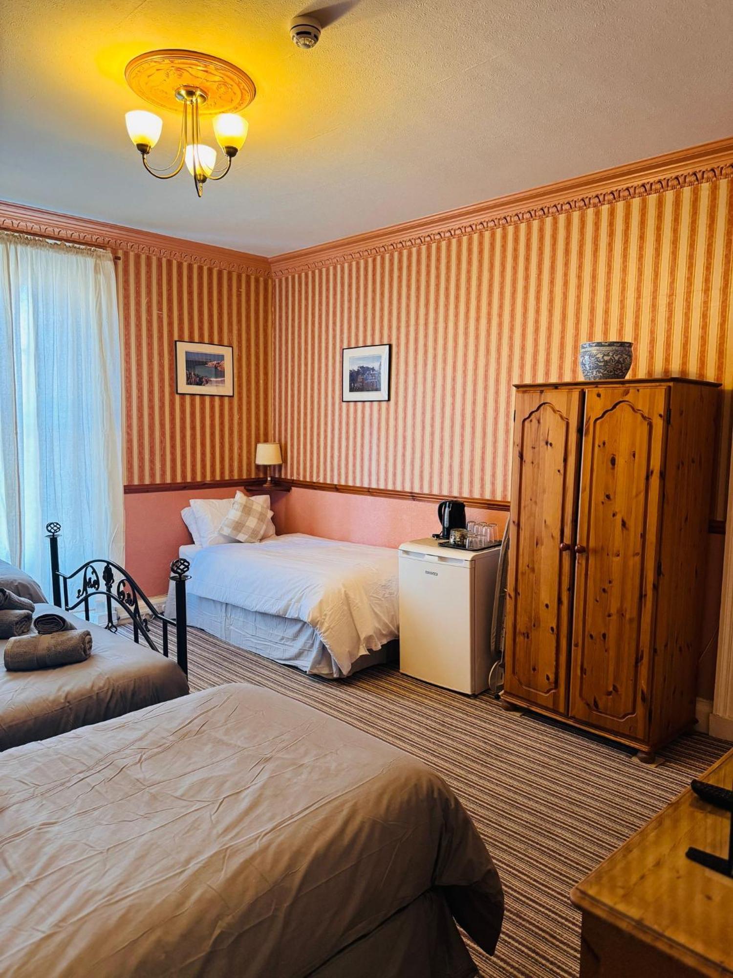 Edinburgh Travel Guest House Exterior foto