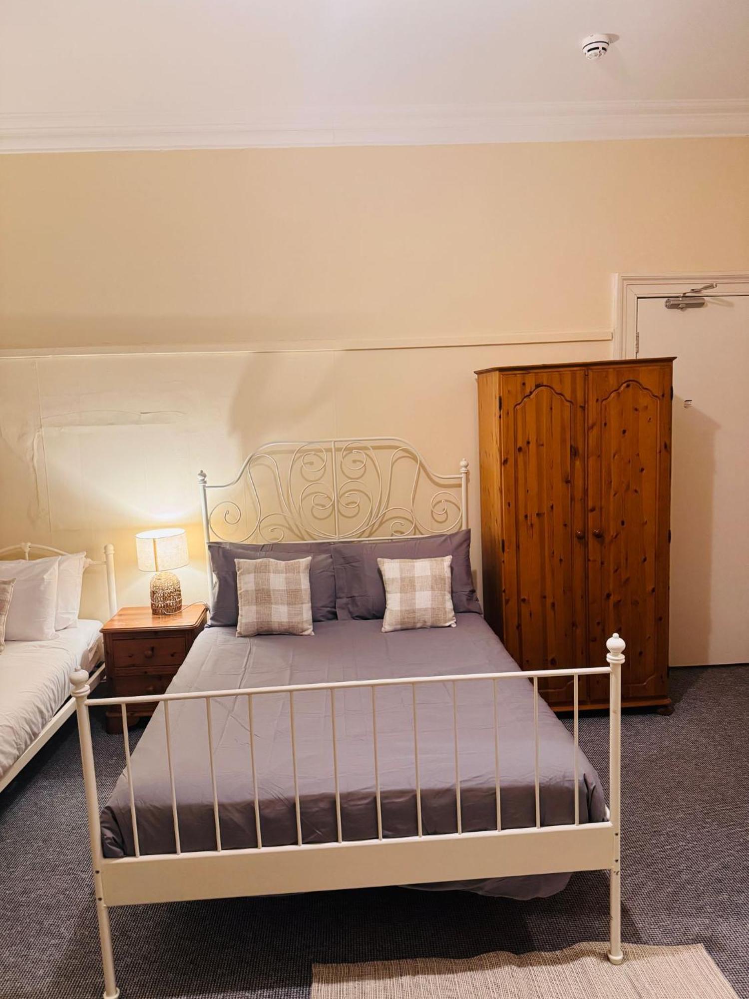 Edinburgh Travel Guest House Exterior foto